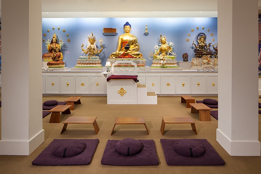 kadampa-buddhist-center-meditation-room